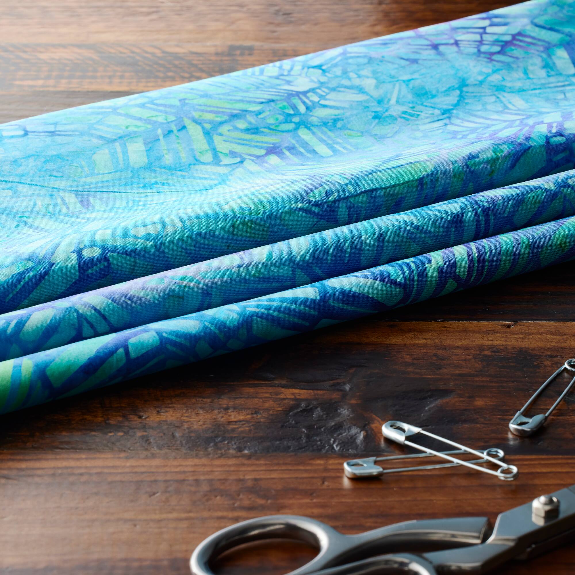 10 yd. Full Bolt: Feldman Premium Indonesian Batik Turquoise Crackle Fabric